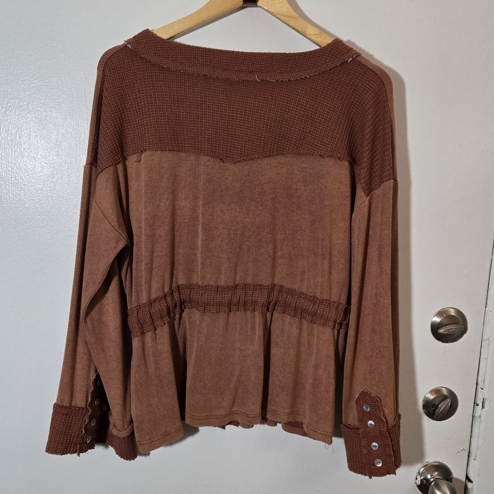 POL - Picture 2 of 4